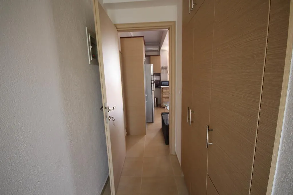 Halkidiki Aggelos Apartments 플로지타 0*,