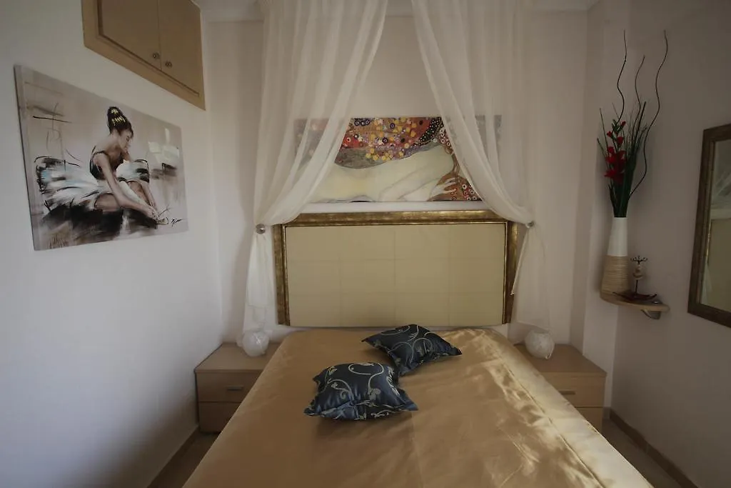 Halkidiki Aggelos Apartments 플로지타