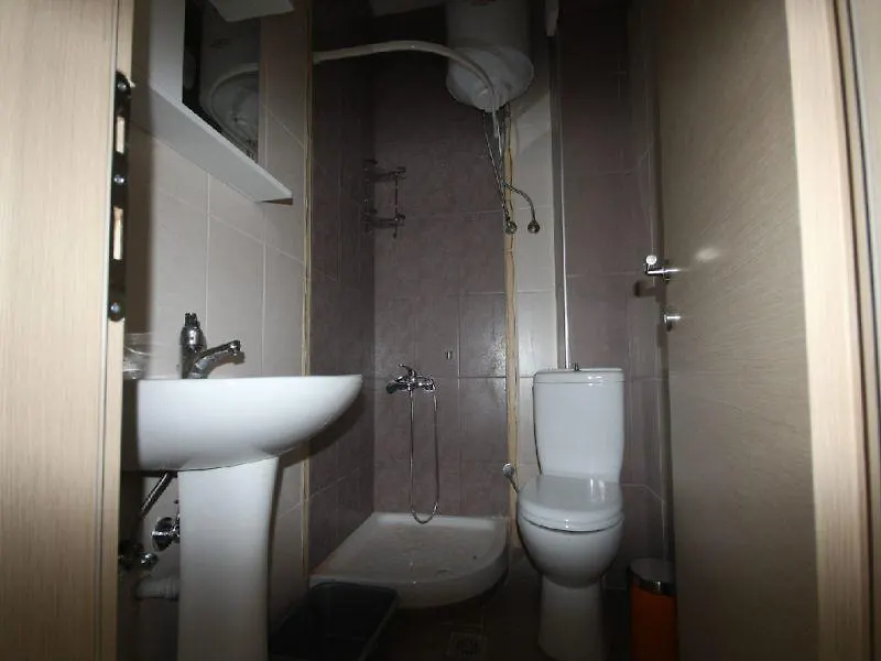 Halkidiki Aggelos Apartments 플로지타