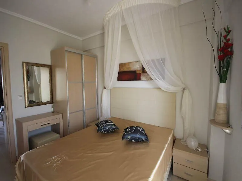 Halkidiki Aggelos Apartments 플로지타