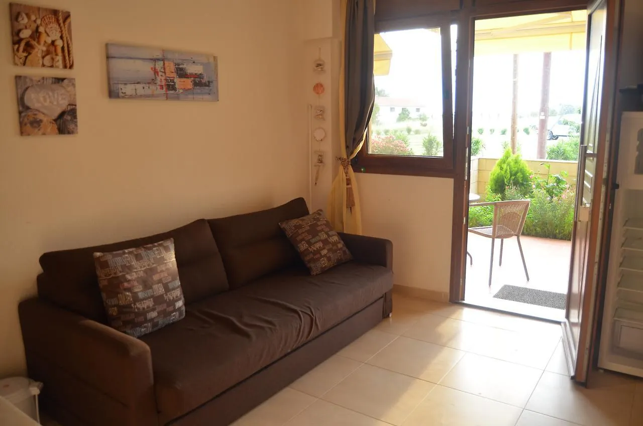 Halkidiki Aggelos Apartments 플로지타